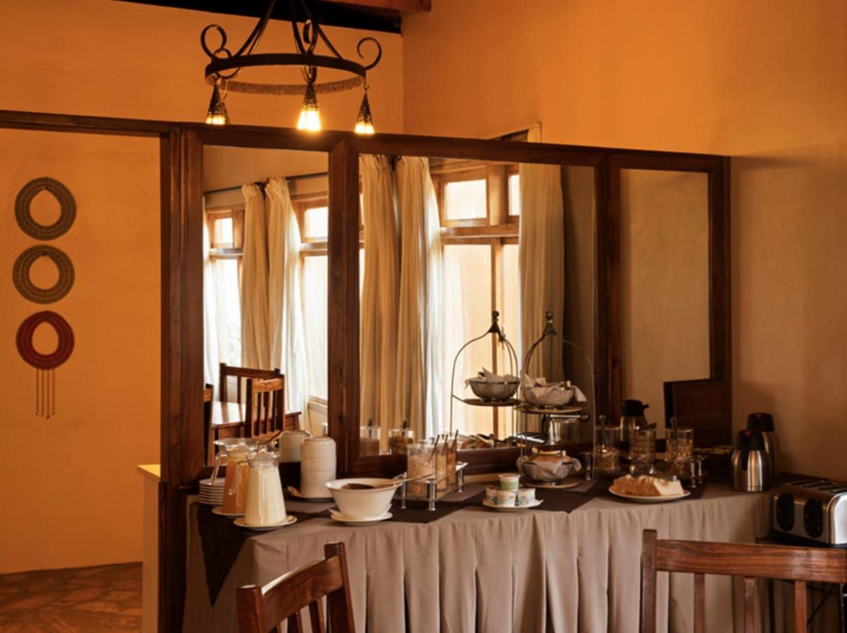 Ahadi Lodge Arusha Buitenkant foto