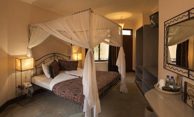 Ahadi Lodge Arusha Buitenkant foto