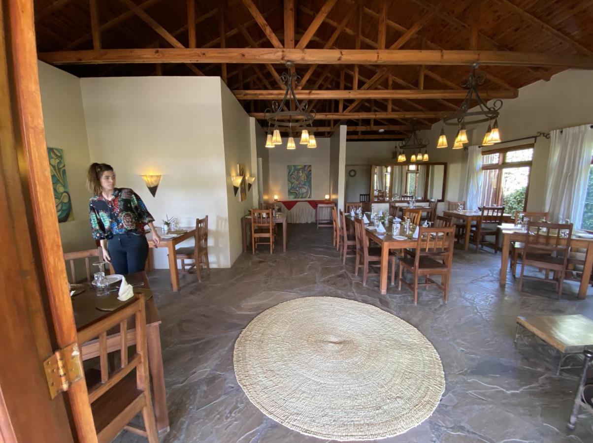 Ahadi Lodge Arusha Buitenkant foto